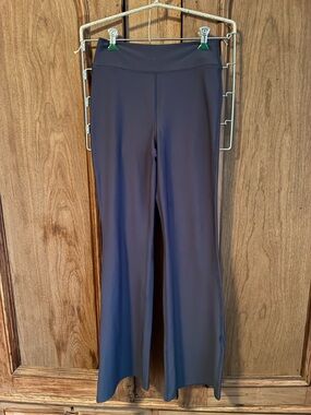 Old Navy Women's Wide-Leg Pants in Dark Navy